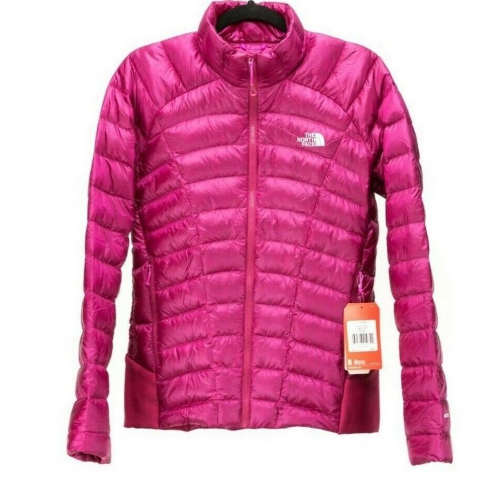 The North Face Women's Quince Jacket in Dramatic Plum
